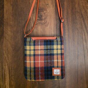 Harris Tweed crossbody wool purse
